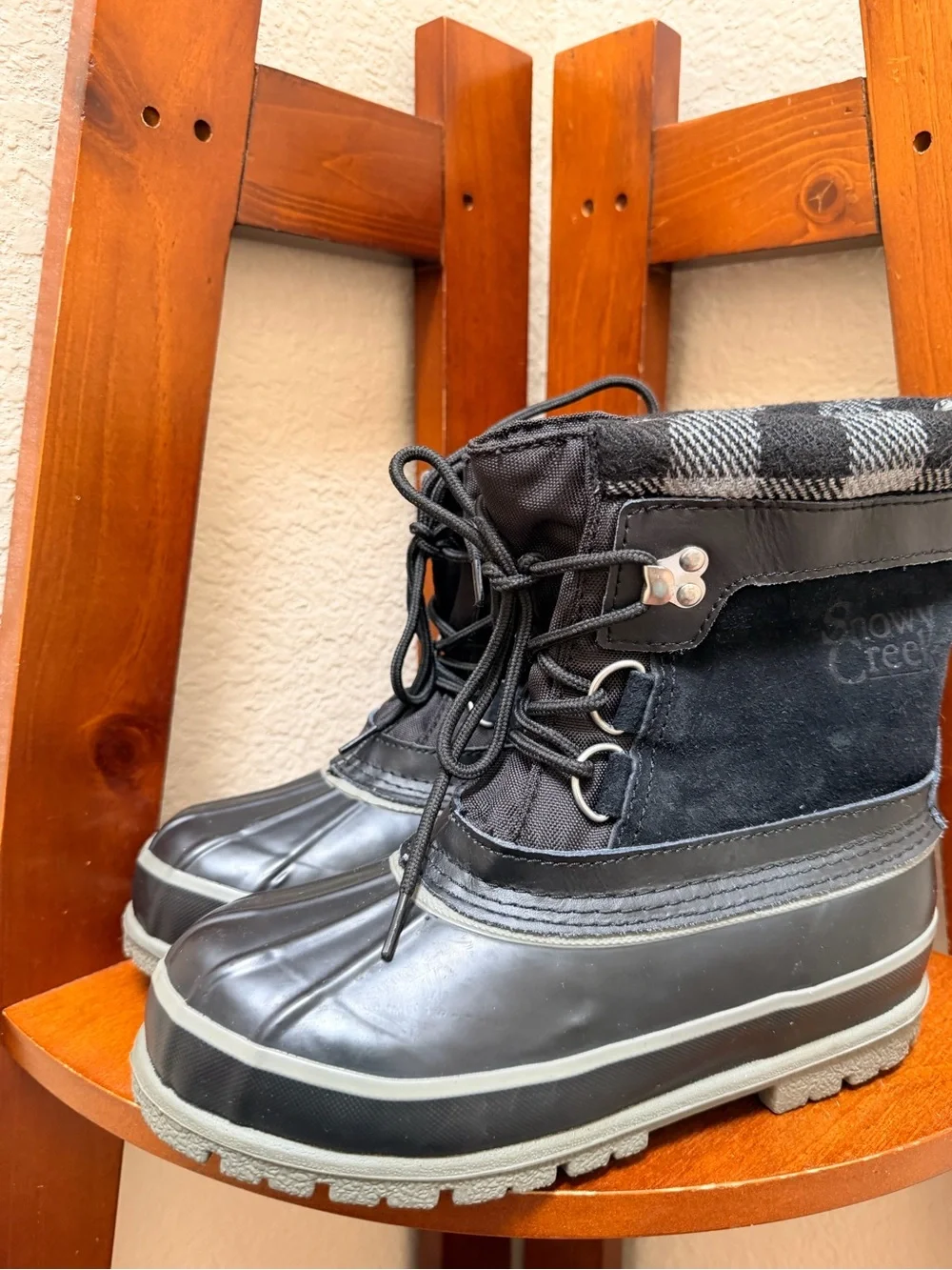Snowy Creek Winter Snow/Duck Boots, featuring DuPont Certified Thermolite Thin I